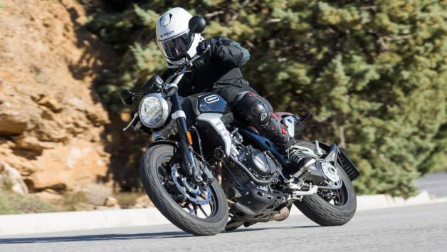 Daytona Rockstar 500: Κορυφαία περιφερειακά και ρυθμιζόμενο ABS 